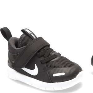 Boys nike shoes